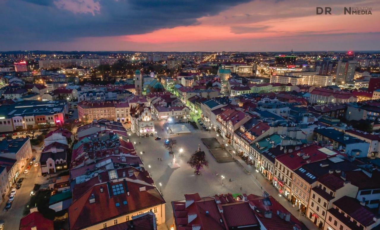 Trend Apartments Old Market Rynek Rzeszow 84M2! Exterior foto